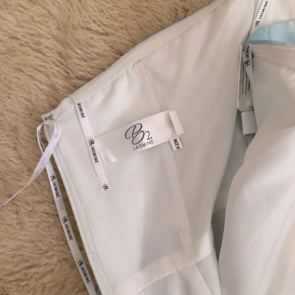 B2 by Jasmine Light Blue Summer Gown with Ruched Bodice (Size: 14) - Picture 4 of 7